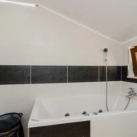 Guest house Grandma Summer House 3*